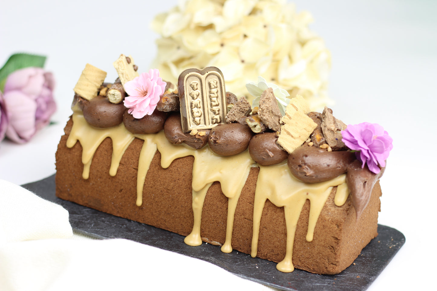Triple Chocolate CheeseCake Log - Dairy