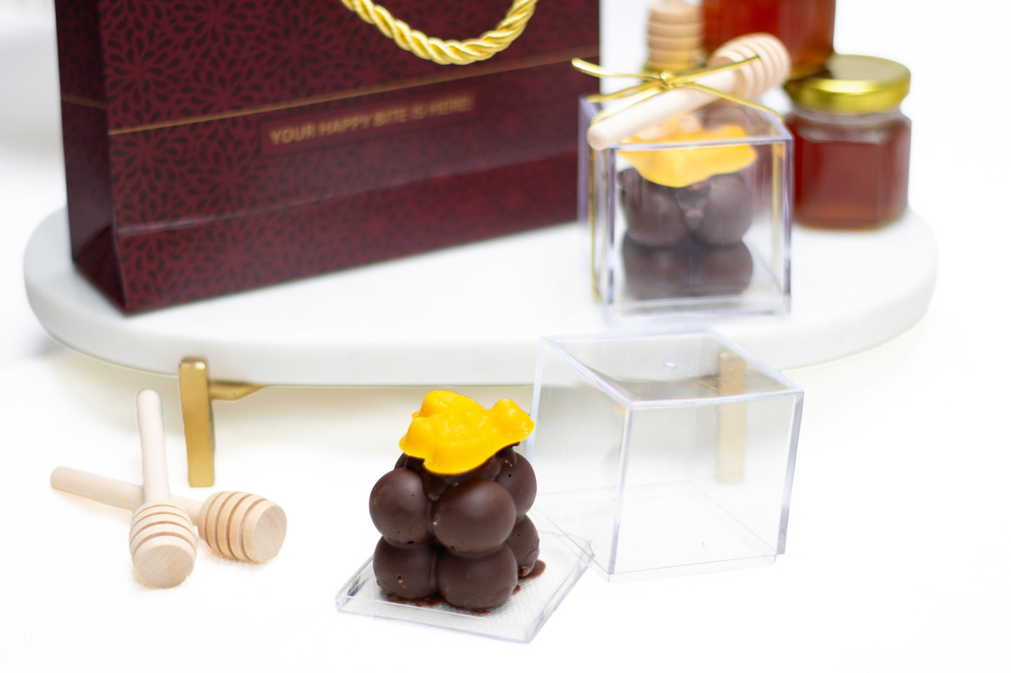 The Honey Bee - Parve
