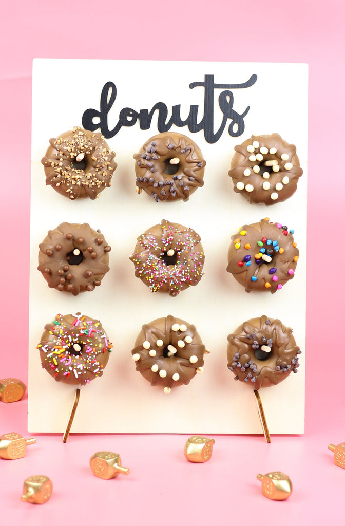 Chanukah Donut Stand 9 - Dairy