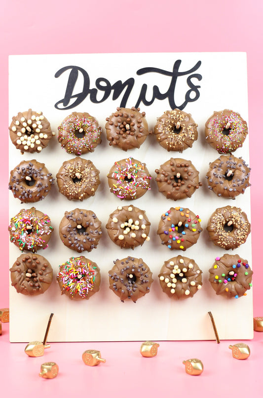 Grand Dairy Chanukah Stand - Dairy