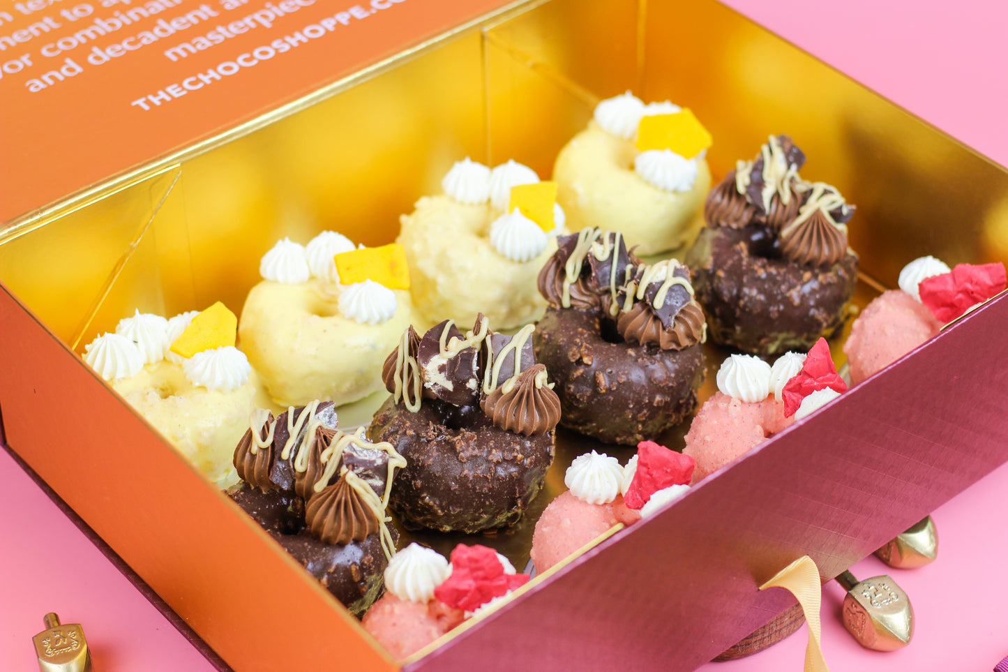 12 Donut Gift Box - PARVE