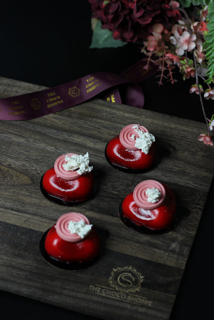 The Choco Strawberry Minis - 9 Desserts