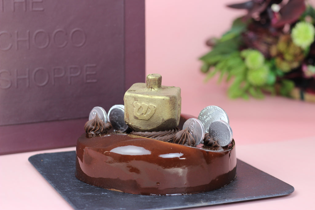 The Spinning Dreidel Cake