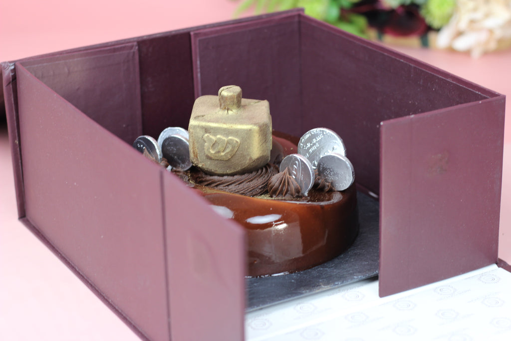 The Spinning Dreidel Cake
