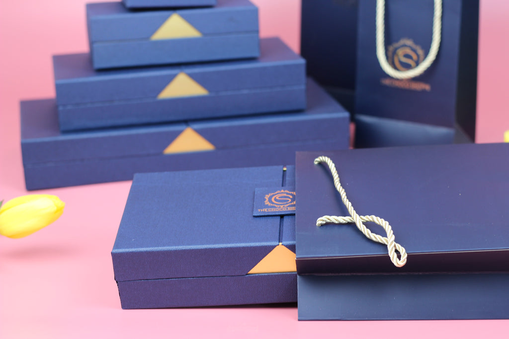 Navy Collection - B&B Truffles - 16 pc box - PARVE